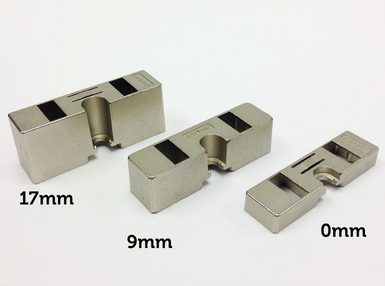 Salice D2VX Smoveholder Adaptor for Pressed Steel Mount Plates 