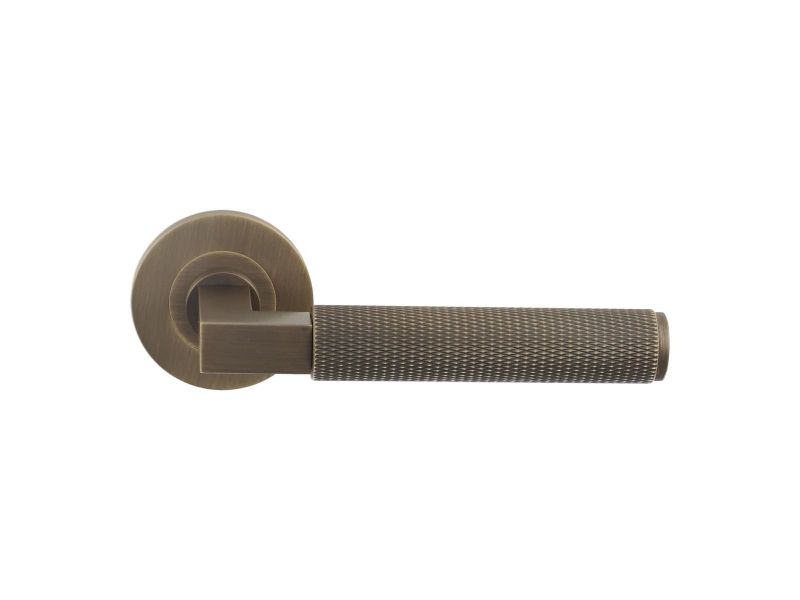 Alexander & Wilks - AW200 Hurricane Knurled Lever on Round Rose 